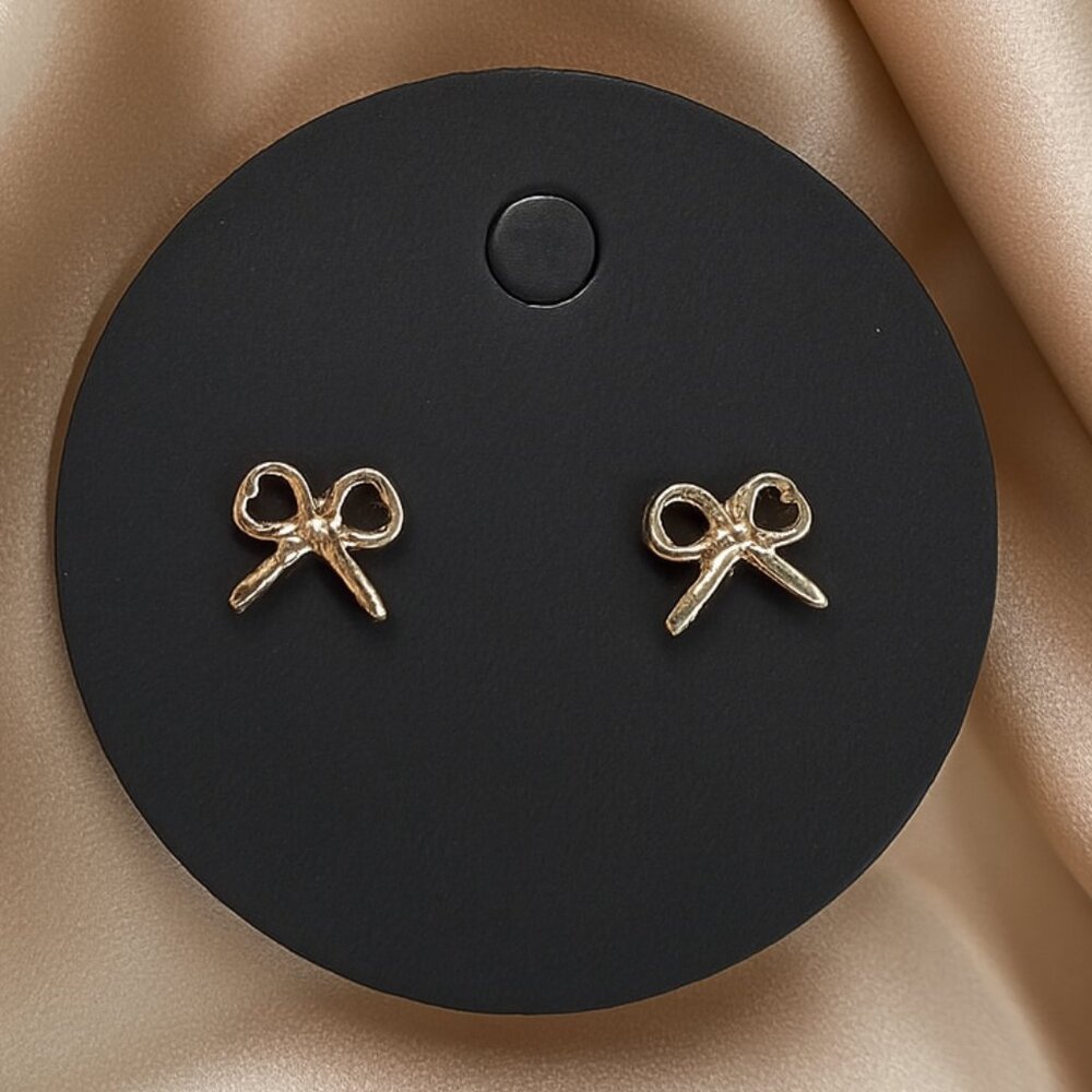 Small Gold tone Bow Stud Earrings – Cute Minimalist Women’s Fashion Jewelry Gift